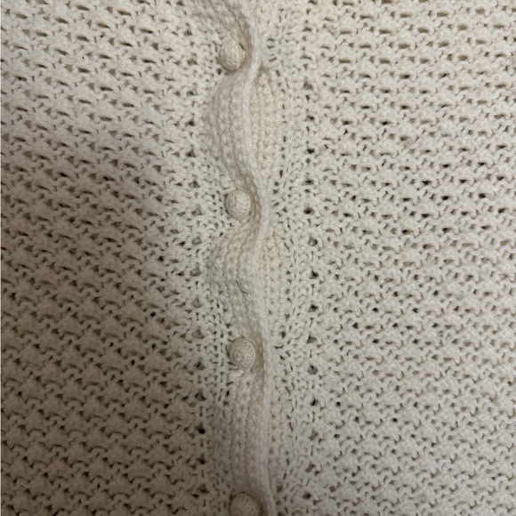 L.L. Bean Women's Ivory Knit Cardigan - Picture 4 of 4